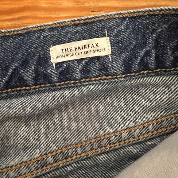 Shorts - Picture 4 of 6